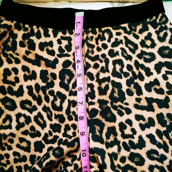 Zara Basics Animal Print Leggings - Picture 5 of 7